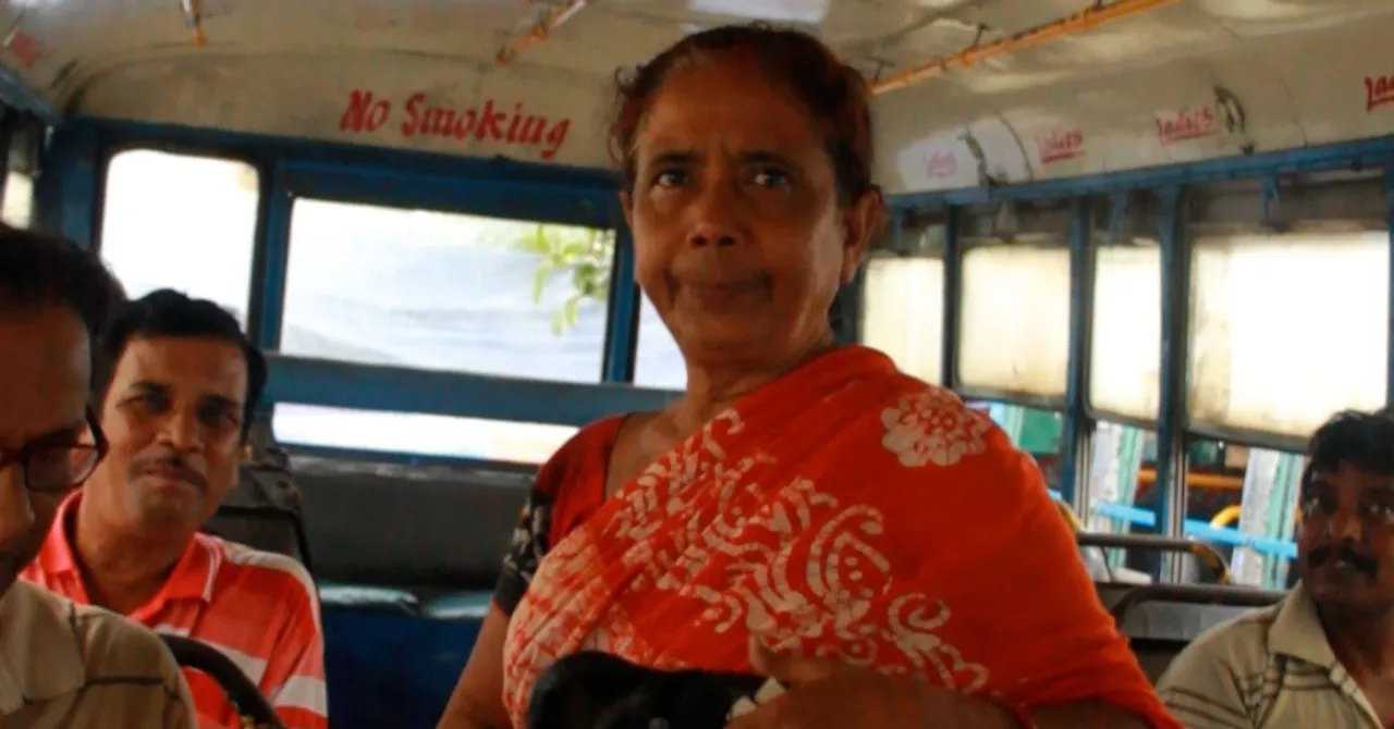 Meet the 58-YO Woman Bus Conductor in West Bengal Who’s Keeping Her Father’s Dream Alive