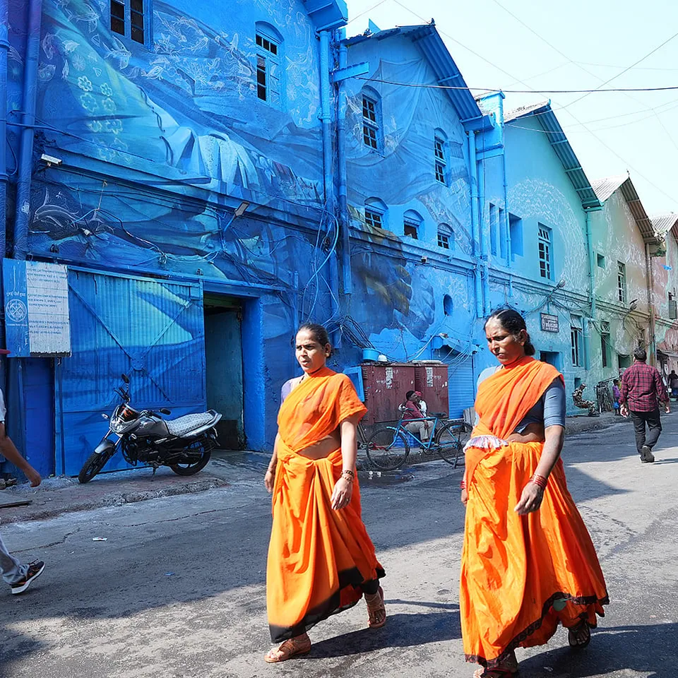 How is public art in India changing socio-political perceptions?
