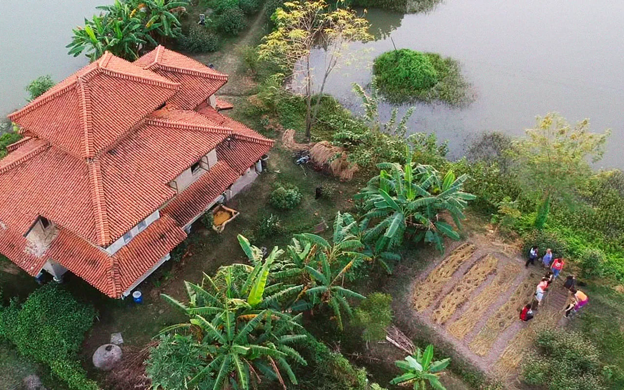 This house in rural West Bengal proves that partnering with nature can help deal with the climate crisis