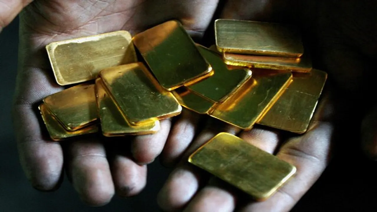 gold futures, gold price today, gold market trend, gold price drop, gold mcx, gold investment, सोने की कीमत, गोल्ड मार्केट, सोने की गिरावट, सोने का भाव, सोने का निवेश, अंतरराष्ट्रीय बाजार में सोना