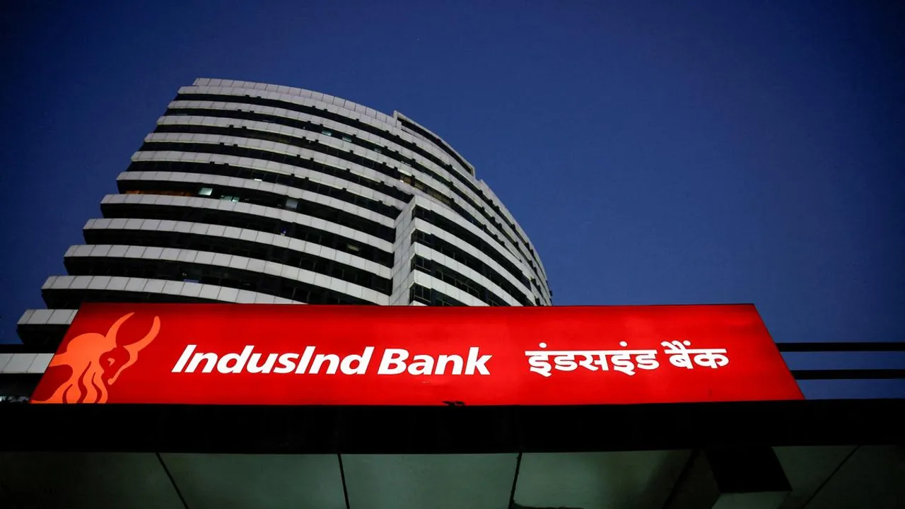 IndusInd Bank Stock Price, Brokerage House on IndusInd Bank, Buy or Sell IndusInd Bank