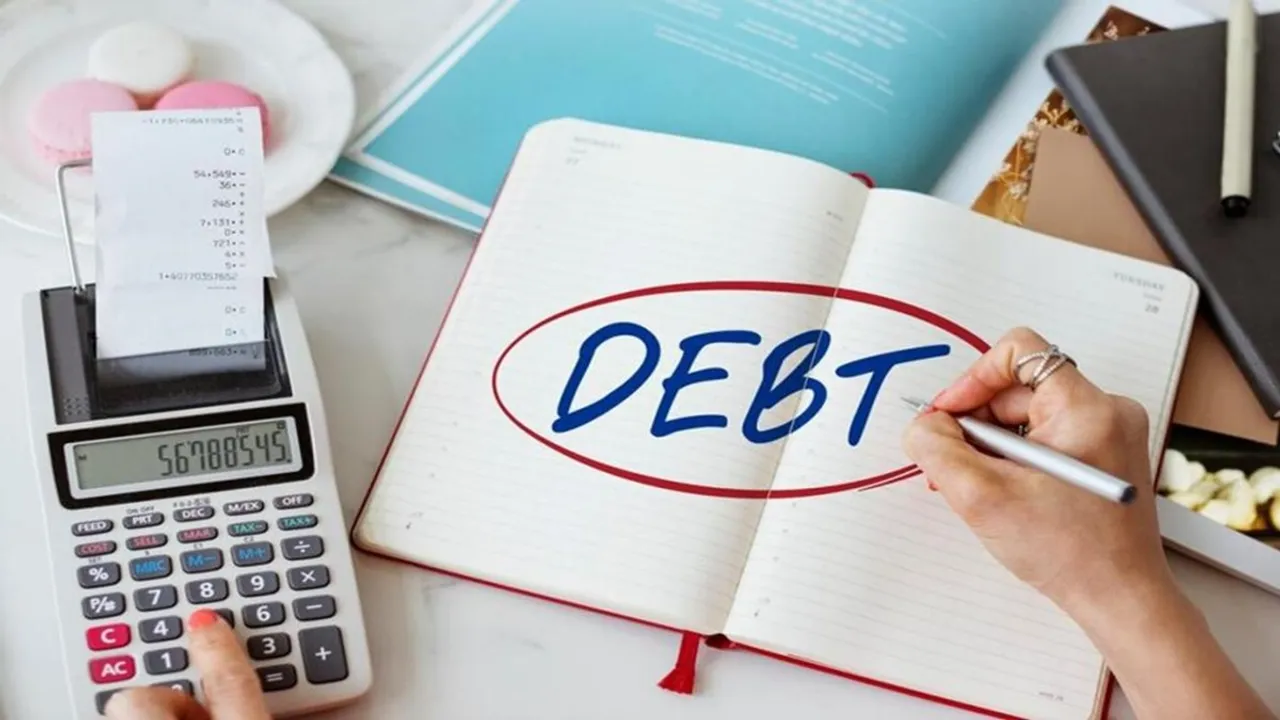 debt Freepik