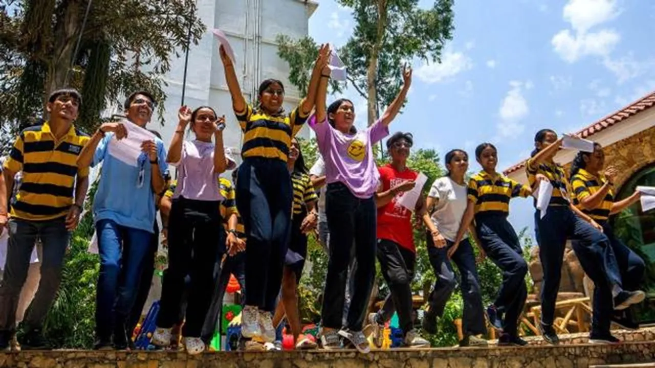 CBSE Class 10th Result 2025 Direct Link at cbse.gov.in, cbseresults.nic.in, results.cbse.nic.in
