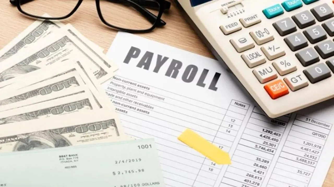 8th Pay Commission, salary hike in 8th pay commission, fitment factor 8th pay, 8th pay commission news in Hindi