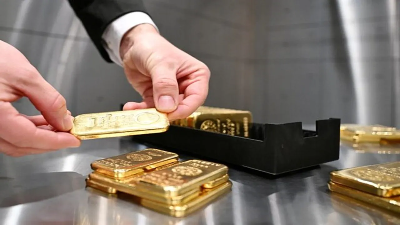 Gold Reuters 3