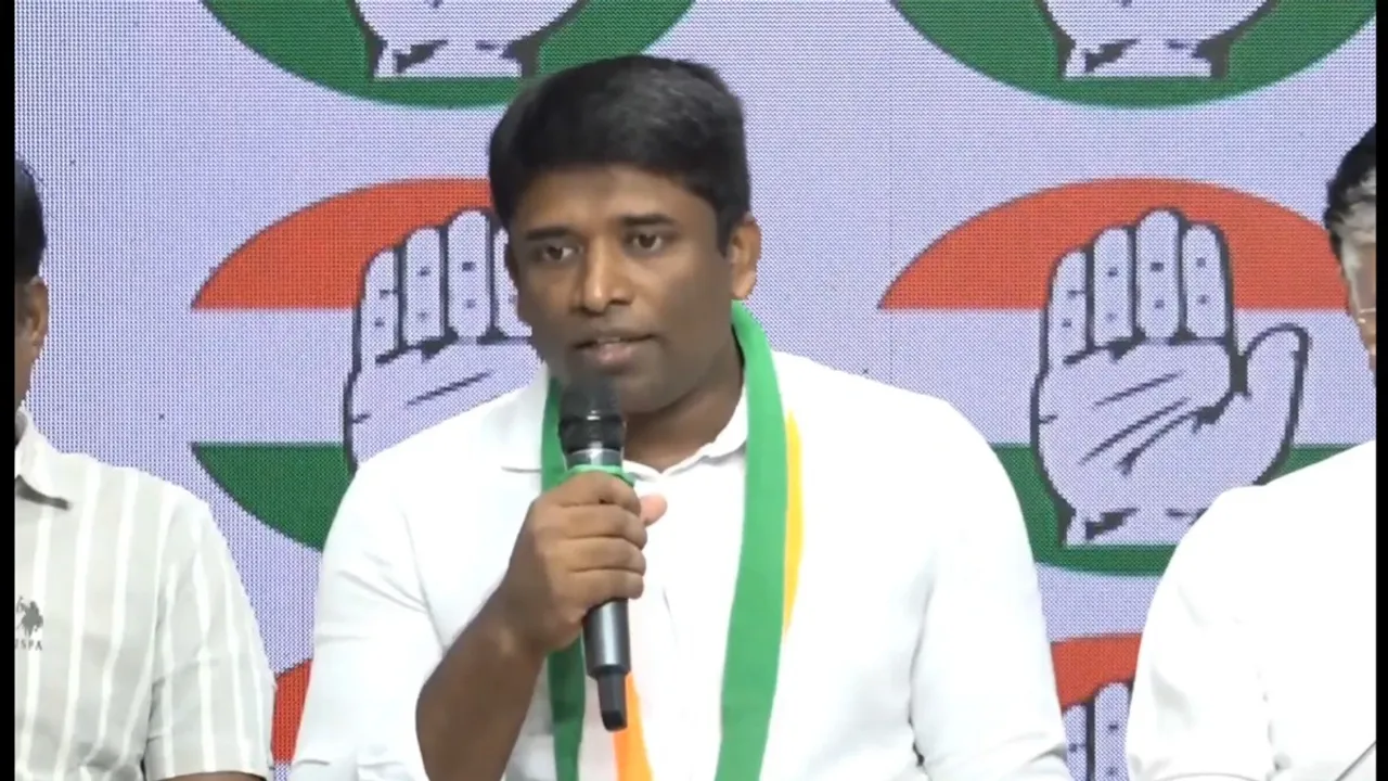 Kannan Gopinathan join congress, कन्नन गोपीनाथन कांग्रेस में शामिल 2025, पूर्व IAS अधिकारी कन्नन गोपीनाथन खबर, कन्नन गोपीनाथन इस्तीफा आर्टिकल 370, कन्नन गोपीनाथन राजनीतिक सफर, कांग्रेस पार्टी नए नेता 2025, कन्नन गोपीनाथन CAA विरोध प्रदर्शन, IAS से नेता बने कन्नन गोपीनाथन, बिहार चुनाव 2025 अपडेट, कन्नन गोपीनाथन कांग्रेस बयान, आर्टिकल 370 विरोध कन्नन गोपीनाथन