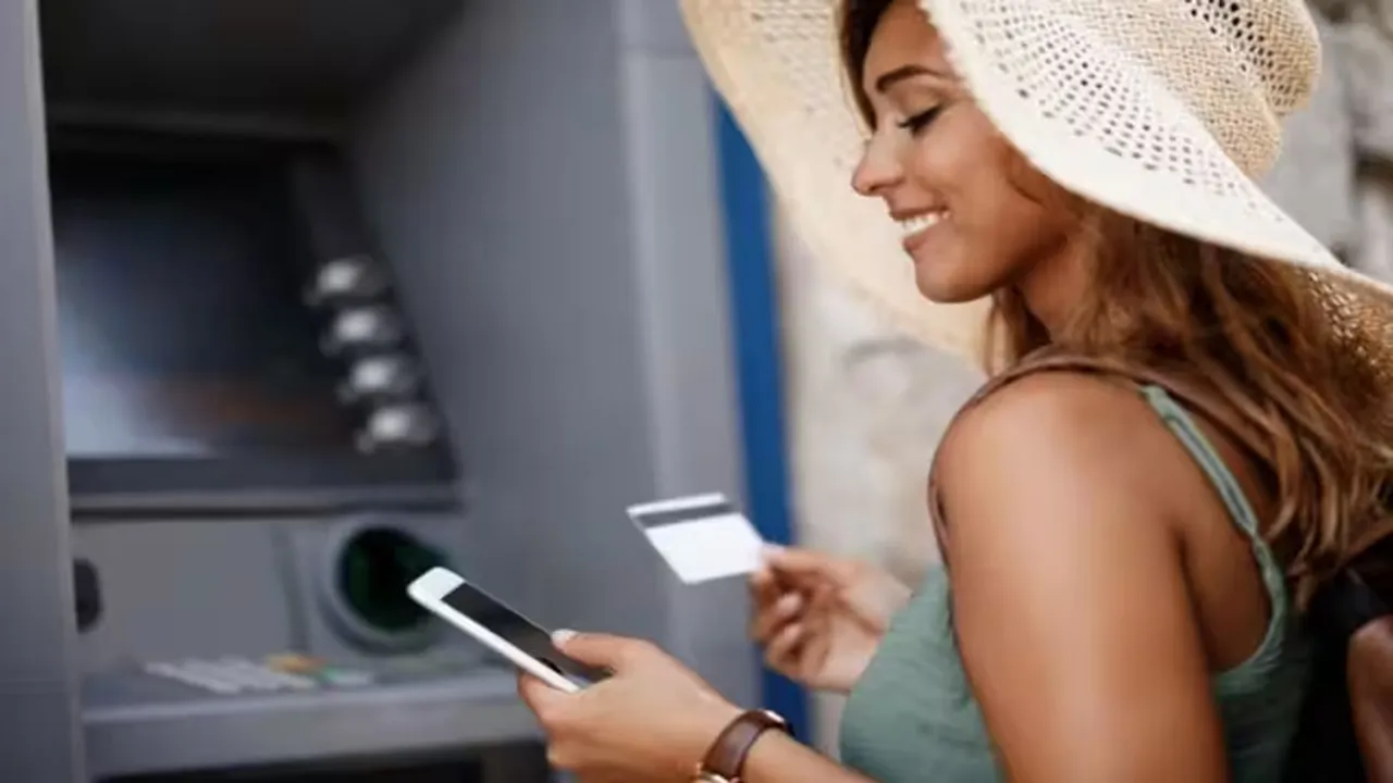 credit card cash advance withdrawal option