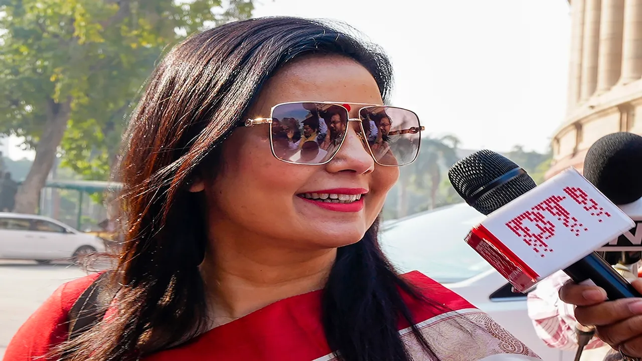 Mahua Moitra expelled from Lok Sabha, cash for query case, महुआ मोइत्रा, टीएमसी