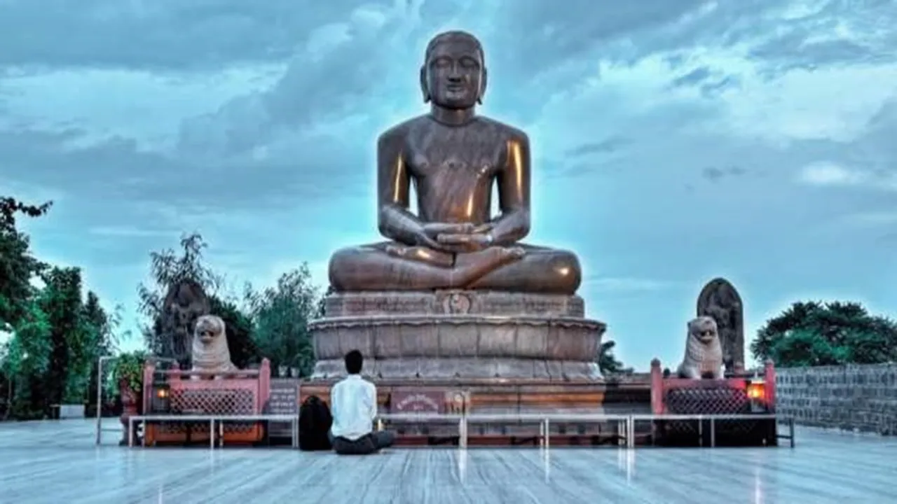 Happy-Mahavir-Jayanti-2024