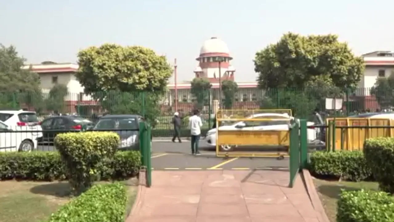 Supreme Court, SC, SC on Electoral Bond, SC on SBI, सुप्रीम कोर्ट, चुनावी बॉन्ड पर सुप्रीम कोर्ट का नया आदेश, स्टेट बैंक को सुप्रीम कोर्ट का आदेश, चुनावी बॉन्ड के यूनीक नंबर देने होंगे