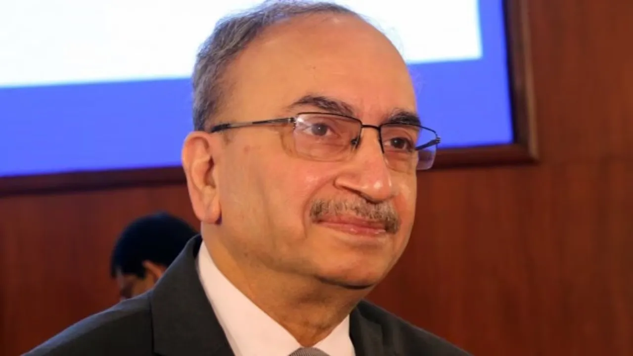 tax relief, interest income, SBI Chairman, Dinesh Kumar Khara, Budget 2024-25, long-term infra projects