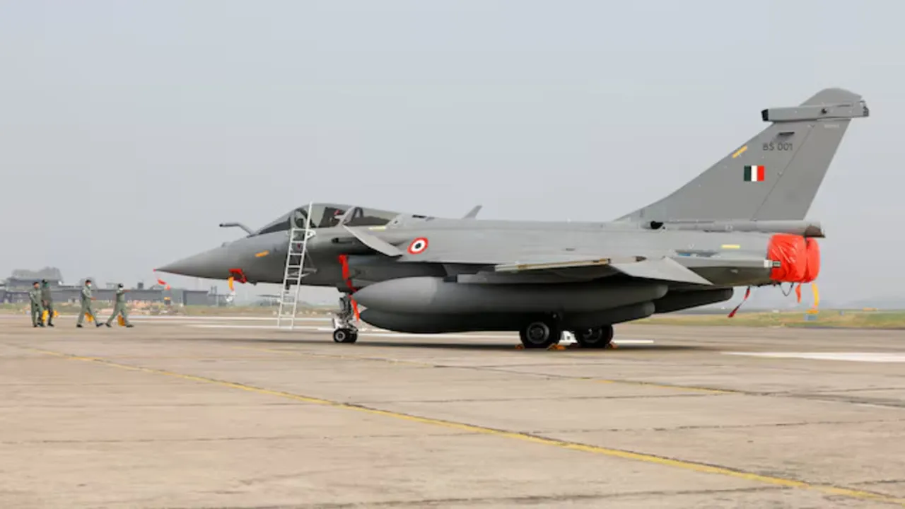 India France Defence Deal, Rafale Mega deal, Rafale Marine jet deal, India France negotiations, Rs 50,000 crore Rafale deal, Deal for 26 Rafale Marine jet, Mega Deal for 26 Rafale Marine jets, राफेल मेगा डील, राफेल मरीन जेट डील, भारत फ्रांस बातचीत, भारत फ्रांस रक्षा सौदा,  50,000 करोड़ रुपये का राफेल डील, 26 राफेल मरीन जेट के लिए मेगा डील, 26 राफेल मरीन जेट के लिए मेगा डील