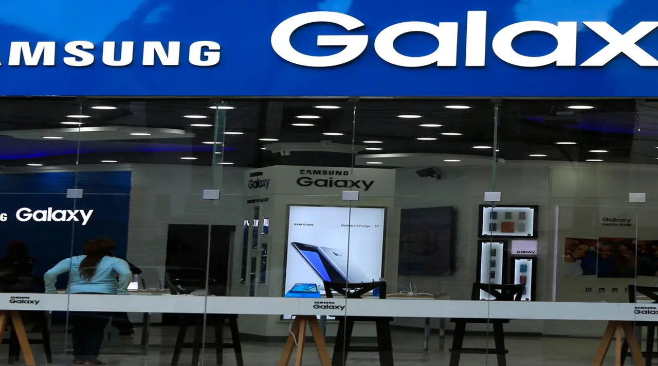 new smartphone launches Samsung Galaxy S22 Galaxy S22plus Galaxy S22 Ultra India sale date pre-booking offers announced Check here details