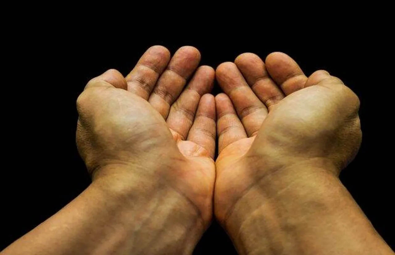 Grants non-philanthropic donations received by charitable trusts to attract 18 percent GST rules AAR