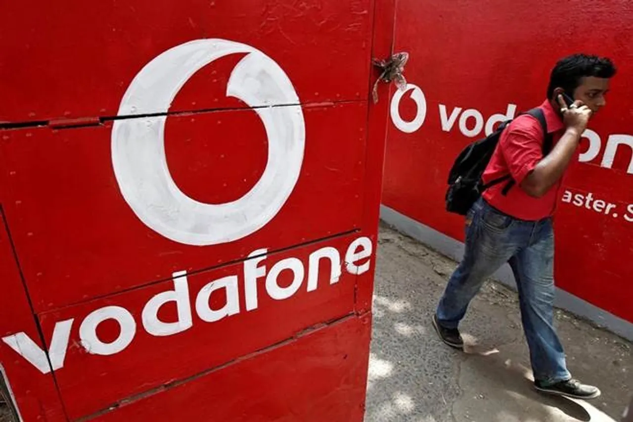 vodafone gifts for its users increases validity of 129 rupees plan to 24 days
