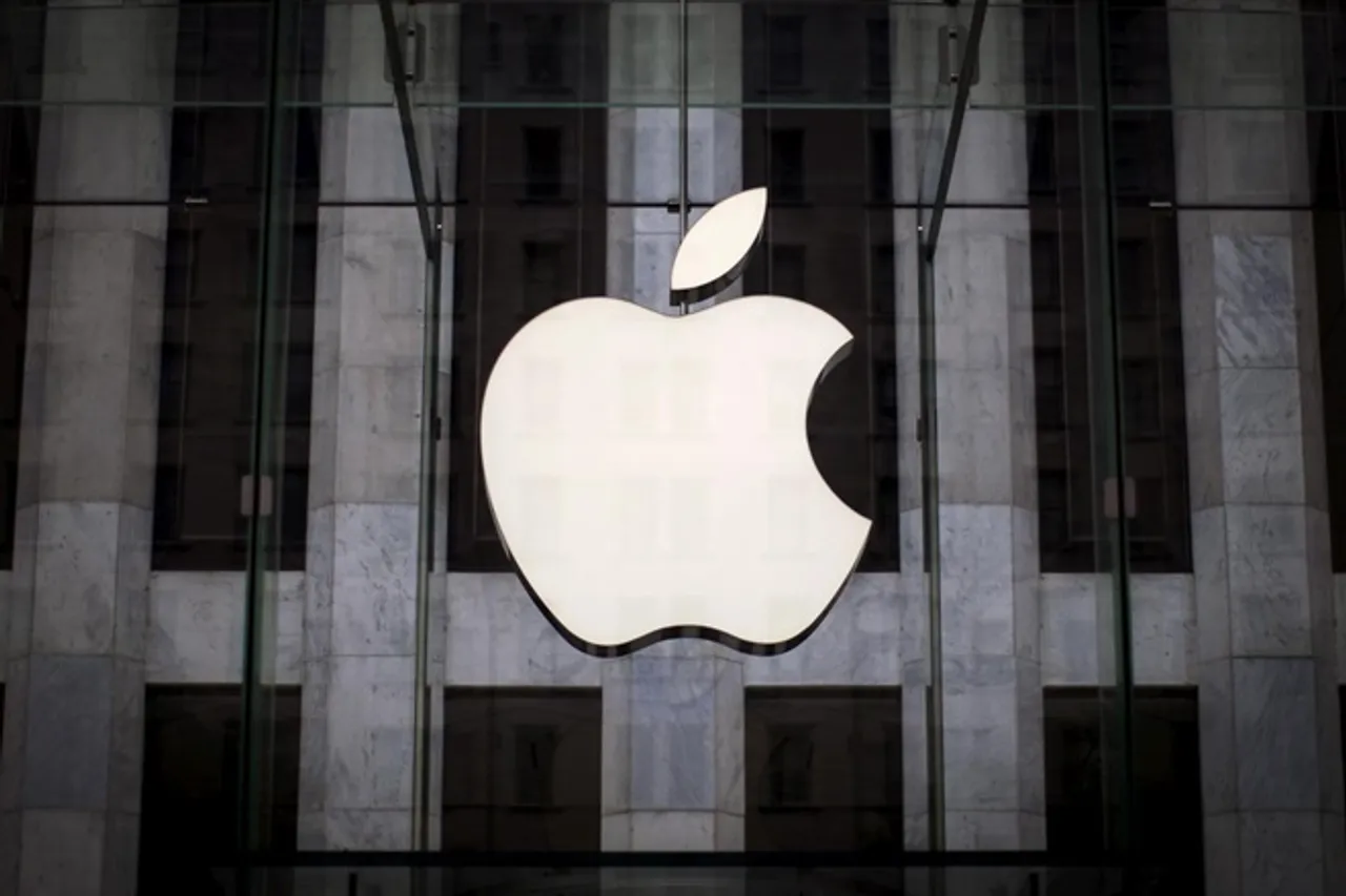 apple beats saudi aramco to become most valuable company in world