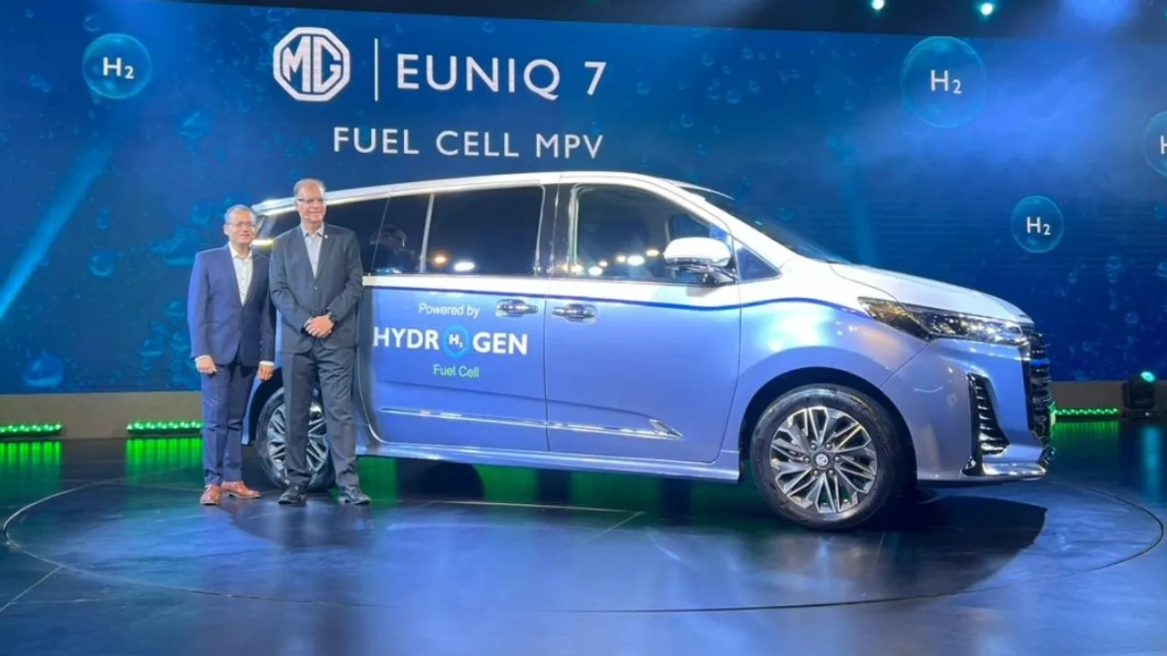 MG EUNIQ 7 MPV