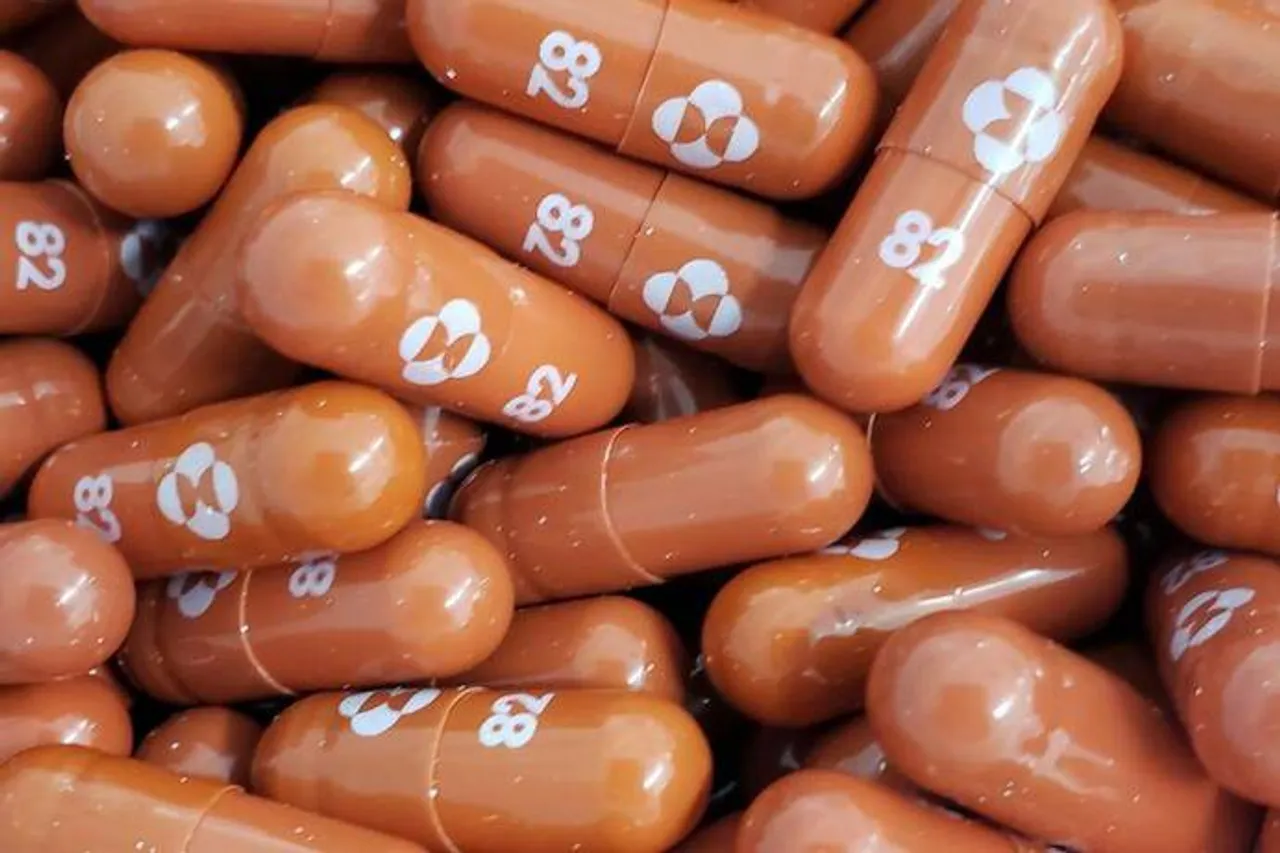 कोरोना की ओरल दवा से मौत और अस्पताल में भर्ती होने का खतरा 50 फीसदी कम, Merck ने शुरू की इमरजेंसी यूज की तैयारी