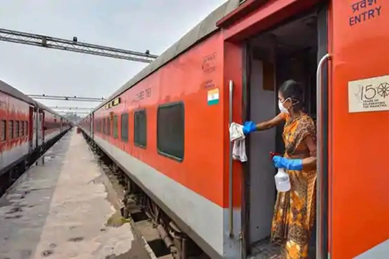 Indian Railway Poll 38 percent in the favour of train services resume by indian railway to pre-covid times know here full survey result
