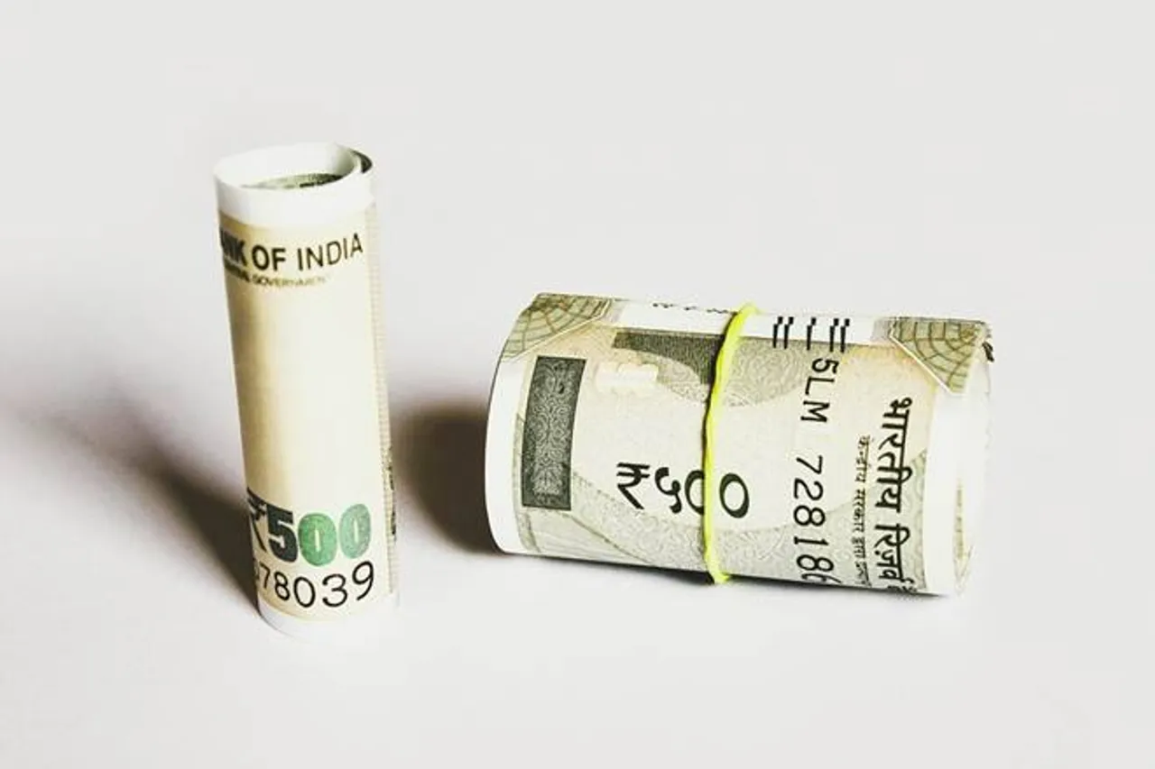 Personal Loan Vs PPF Loan:लोन की जरूरत है? जानिए, पर्सनल और पीपीएफ लोन में कौन पड़ेगा सस्ता