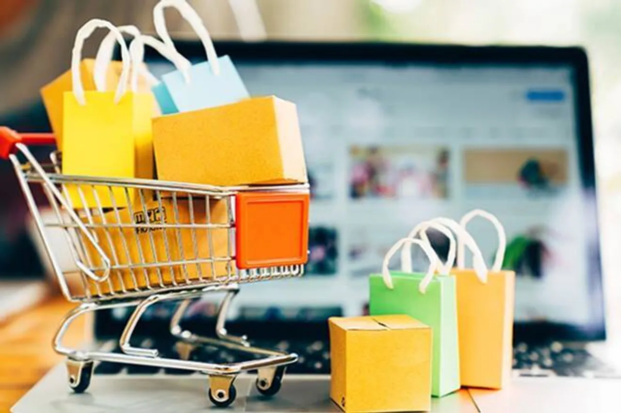 what is cashback, reward points and no cost EMI, festive sale, online sale, amazon great indian festival, flipkart big billion days, online festive sales
