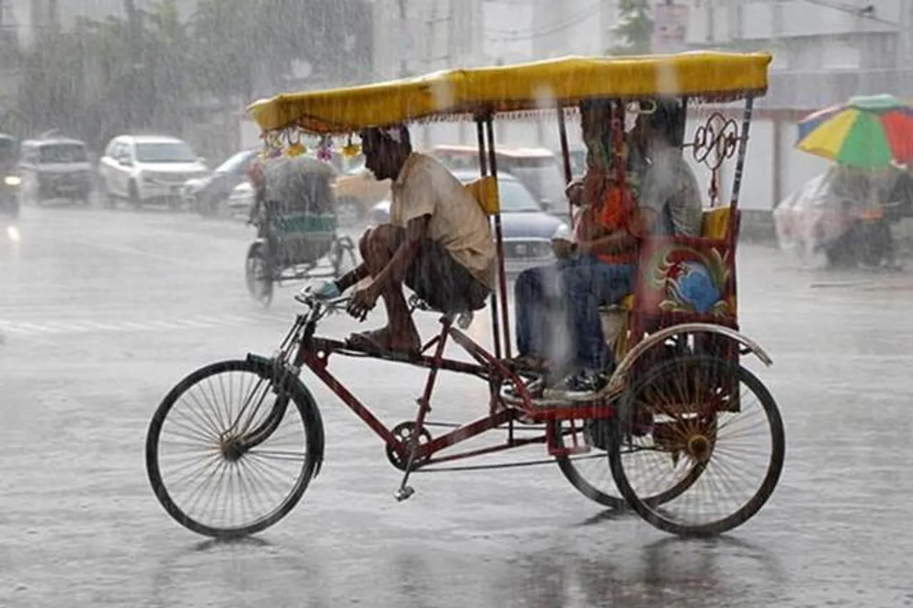 Delhi, Delhi weather, Delhi monsoon date, delhi monsoon arrival, delhi weather tomorrow, delhi temparature, delhi temparature tomorrow, delhi rains, delhi monsoon arrival date, delhi heat wave, Monsoon, IMD, New Delhi, Delhiites, India Meteorological Department,Kuldeep Srivastava, cyclone, West Bengal, Uttar Pradesh, monsoon Uttar Pradesh, Uttarakhand, Rajasthan, Haryana, IMD rainfall prediction, IMD monsoon forecast 2020, Safdarjung Observatory, Pusa, Palam, Humidity,