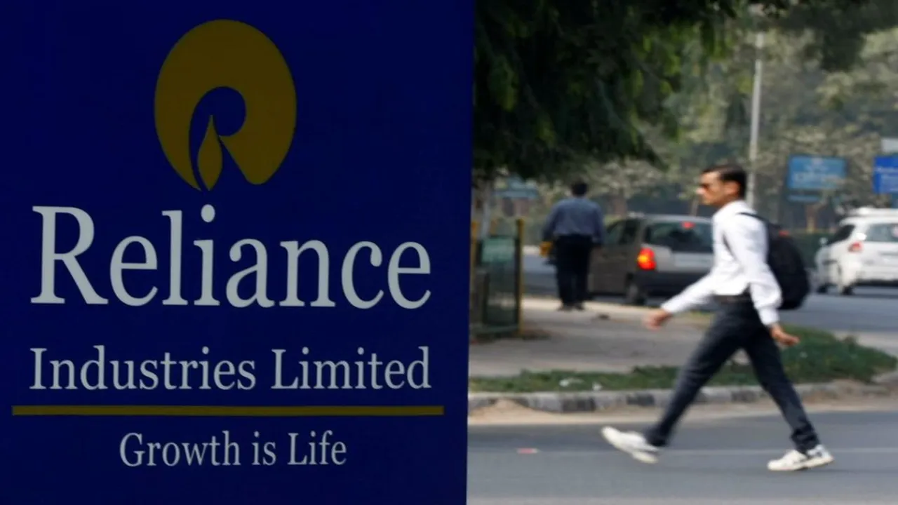 RIL Q3 Results, Reliance Industries Q3 results, RIL Net profit declines, RIL revenue up