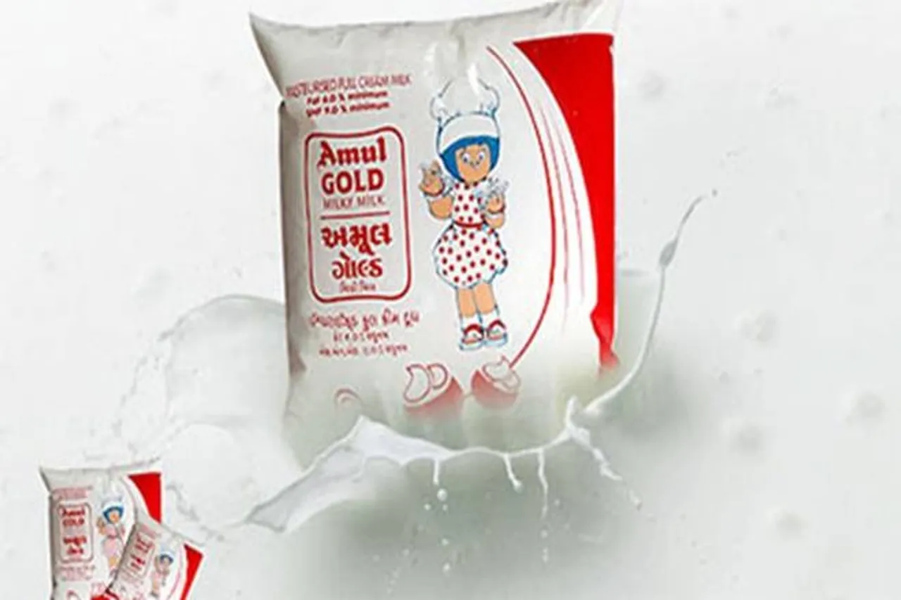 milk prices may increase soon 4 to 5 rupees per litre hike expected says amul chief rs sodhi