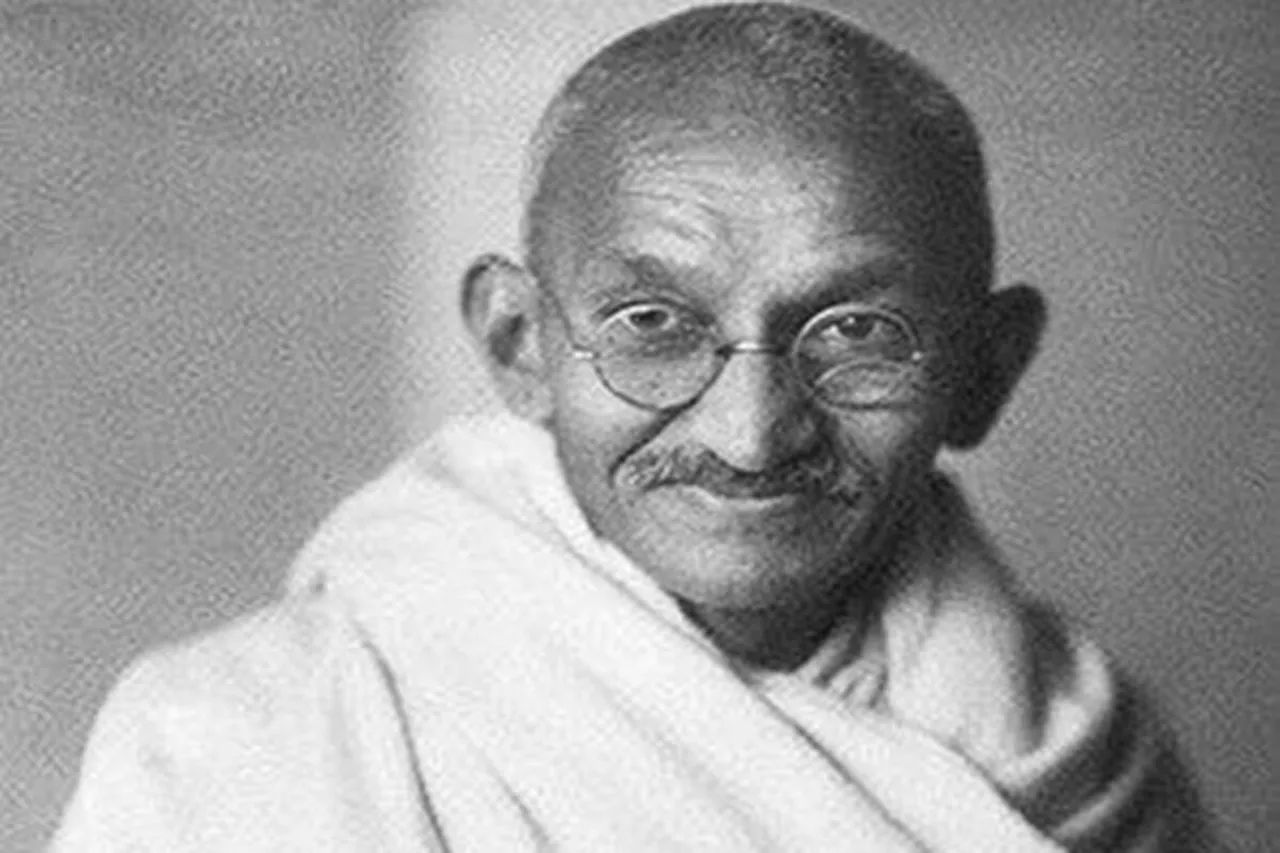 Gandhi to be commemorated on special UK collector’s coin