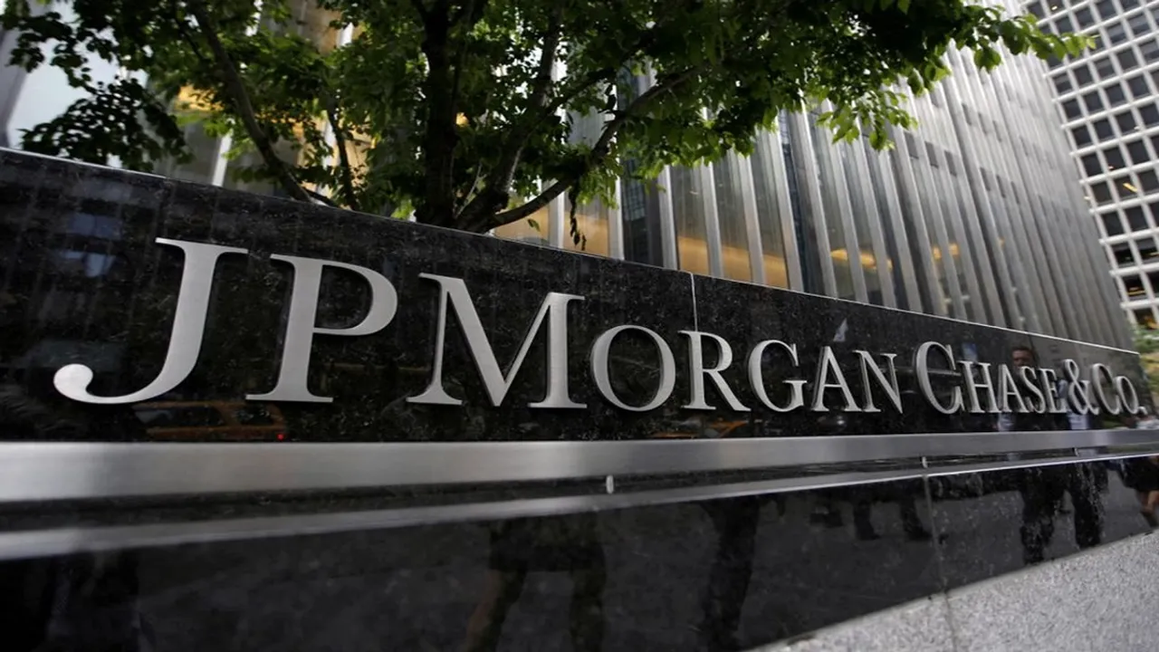 JP Morgan predicts a mild US recession next year