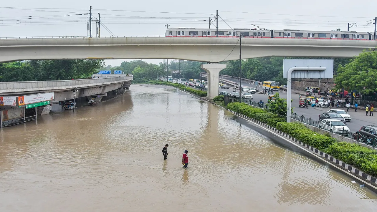 Flood affected locals shifted in Delhi