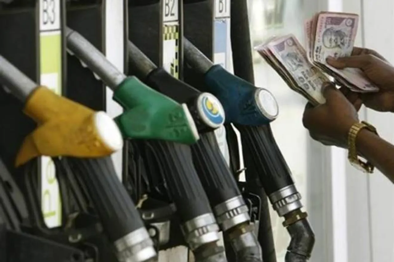 petrol & diesel prices, petrol, diesel, crude prices, petrol and diesel prices today updates in India, oil companies, fuel prices in India, crude international prices, petrol and diesel may more cheaper, oil marketing companies cut fuel prices