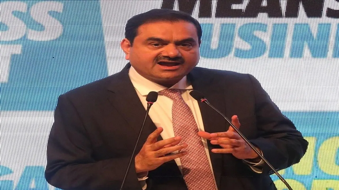 Adani Group, Ambuja Loan, 35 Billion US dollar, Gautam Adani, Hindenberg, गौतम अडानी, अडानी ग्रुप, अंबुजा सीमेंट, सिंडिकेटेड लोन, ब्लूमबर्ग रिपोर्ट, Bloomberg Report