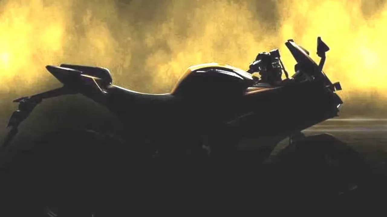 Hero Karizma XMR 210