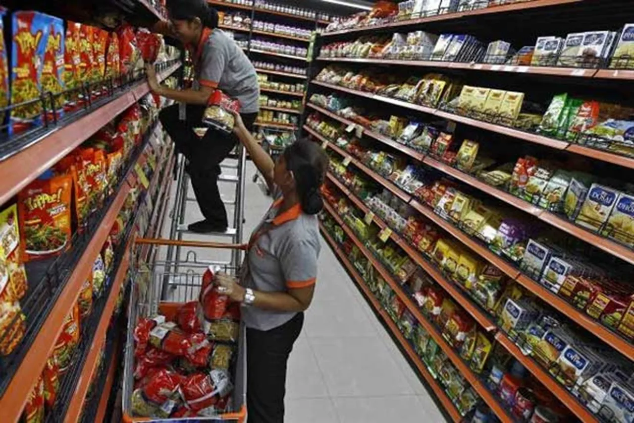 consumer confidence fells in april because of second wave of coronavirus