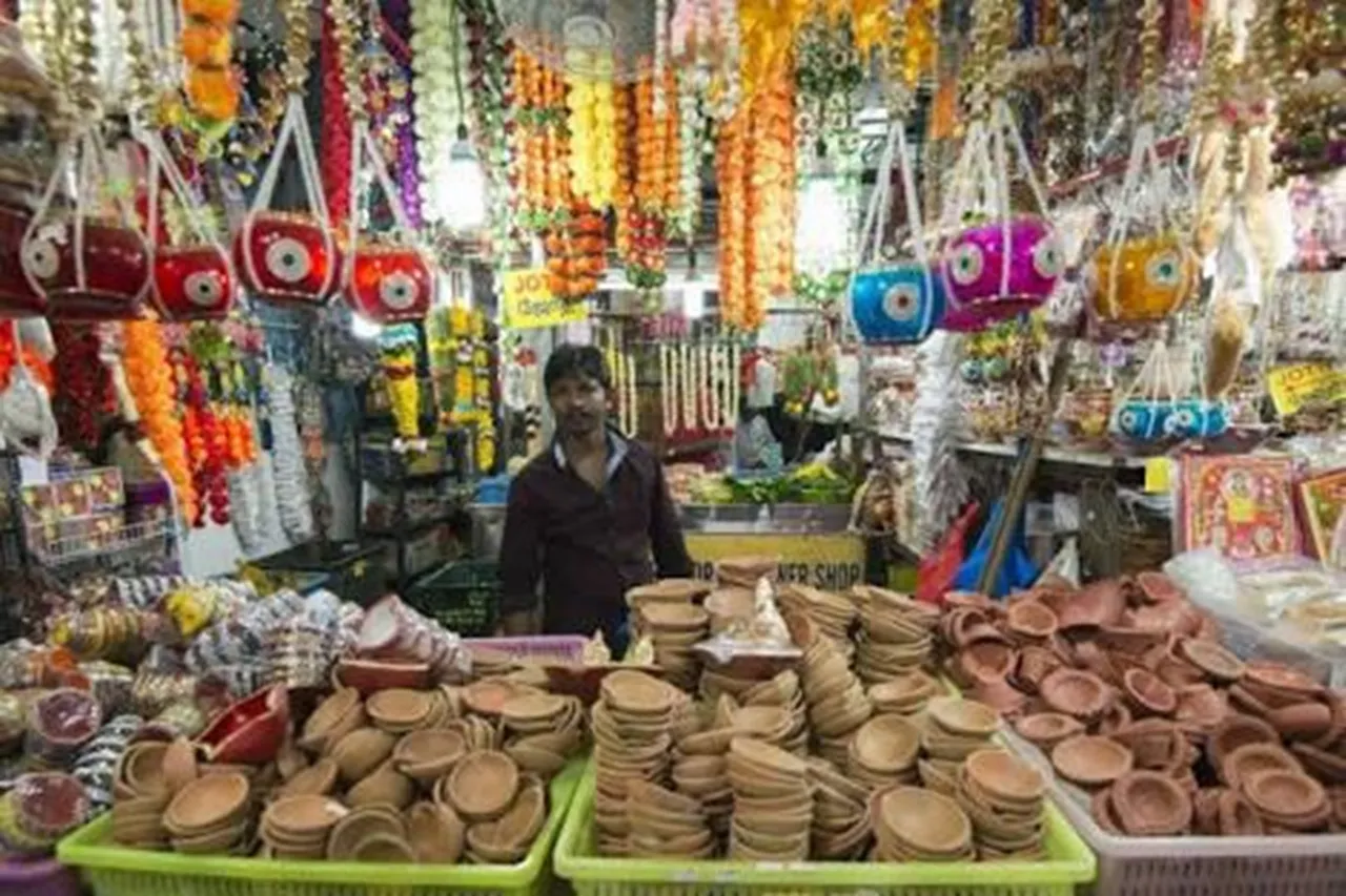 Diwali 2020: No demand for chinese goods on this diwali, China is set to lose about 40000 crore rupee business this year