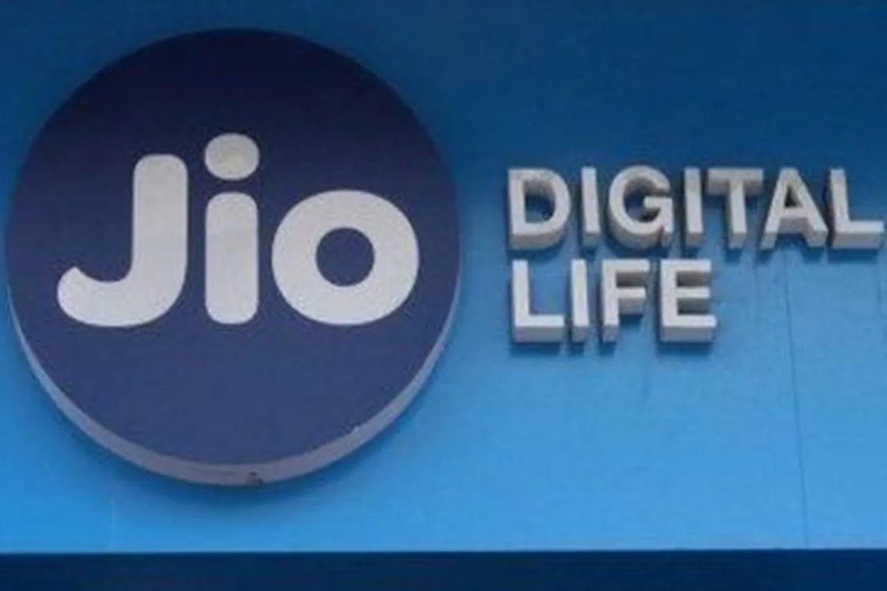 after Airtel, now reliance jio is preparing to give users wifi calling service, starts testing of vowifi feature