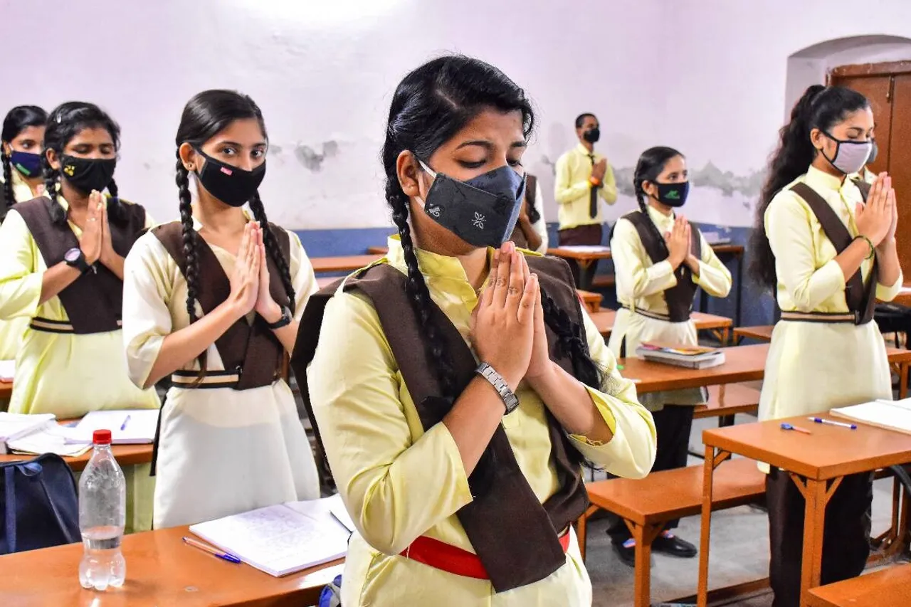 cbse results 2021 live updates cbse class 10th results live cbse class 12th results latest news cbseresults nic in cbse gov in dharmendra pradhan cbse toppers digilocker