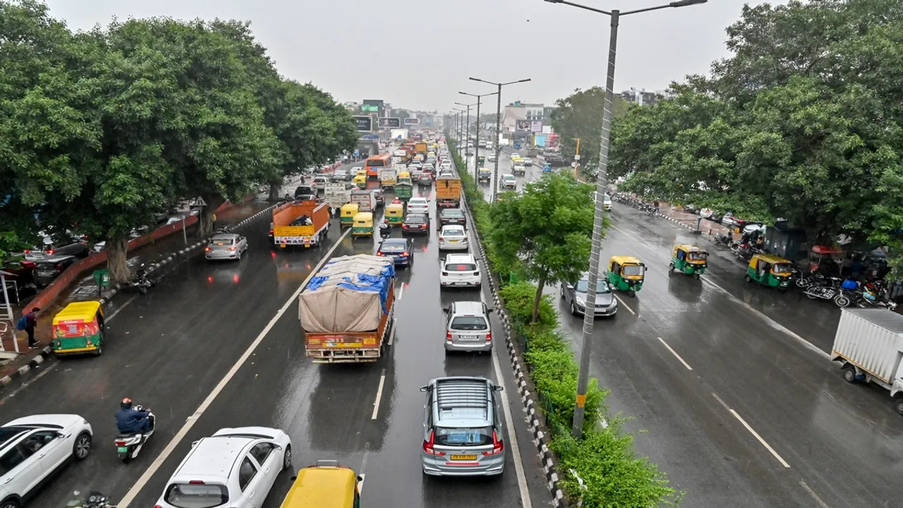 Delhi, Rains, Gopal Rai, Delhi Government, Odd-Even Traffic scheme, pollution, Supreme Court, दिल्ली, बारिश, गोपाल राय, दिल्ली सरकार, ऑड-ईवन ट्रैफिक स्कीम, प्रदूषण, सुप्रीम कोर्ट, दिल्ली, बारिश, गोपाल राय, दिल्ली सरकार, ऑड-ईवन ट्रैफिक योजना, प्रदूषण, सुप्रीम कोर्ट
