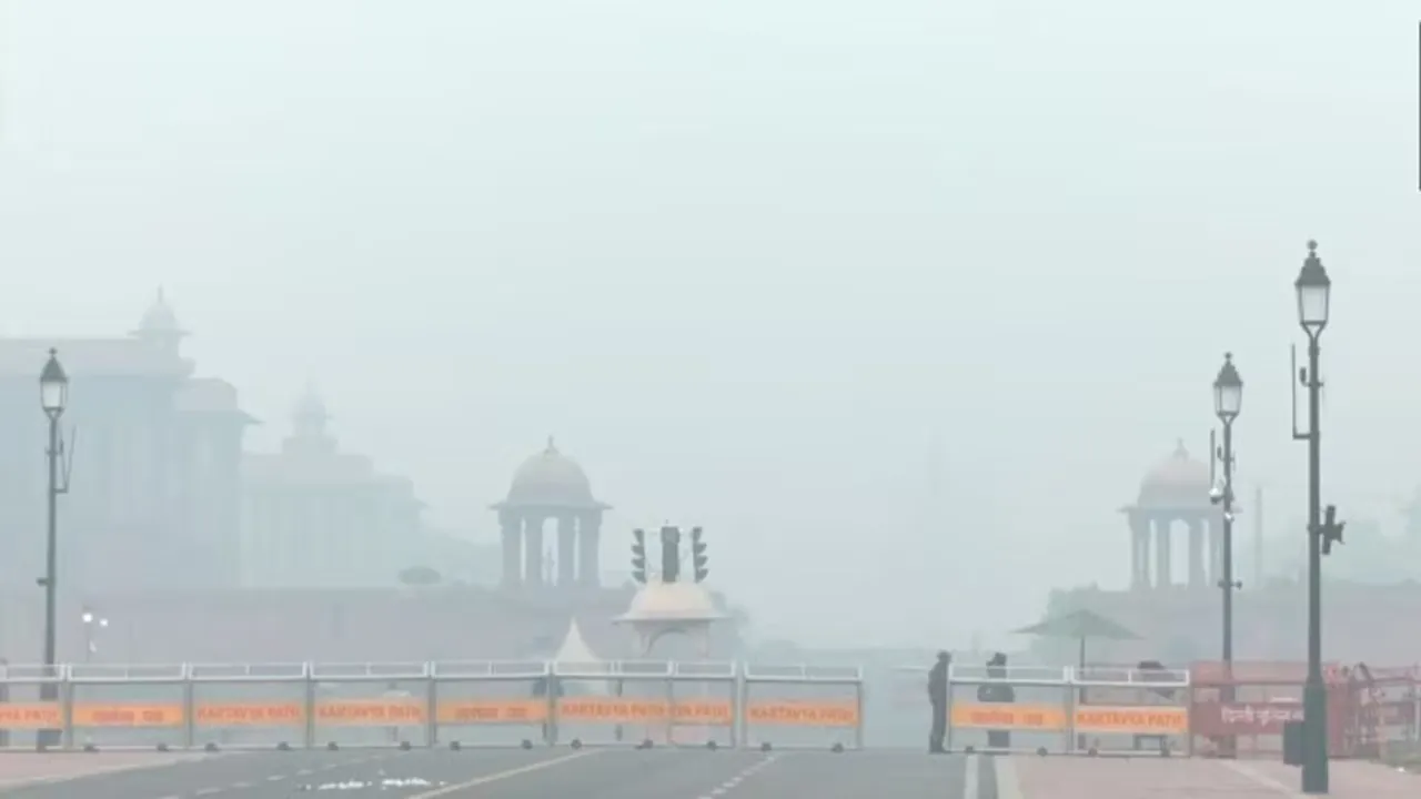Air Quality Index, AQI, Delhi pollution, Delhi-NCR pollution, Diwali day air quality, पीएम 2.5, पीएम 10, PM 10, PM 2.5, fire crackers, Delhi sees best Diwali AQI, best Diwali AQI in 8 years, वायु गुणवत्ता सूचकांक, एक्यूआई, दिल्ली प्रदूषण, दिल्ली-एनसीआर प्रदूषण, दिवाली के दिन वायु गुणवत्ता, पीएम 2.5, पीएम 10, पटाखे, दिल्ली में दिवाली का सबसे अच्छा एक्यूआई, दिवाली पर एक्यूआई, 8 साल में सबसे अच्छा एक्यूआई