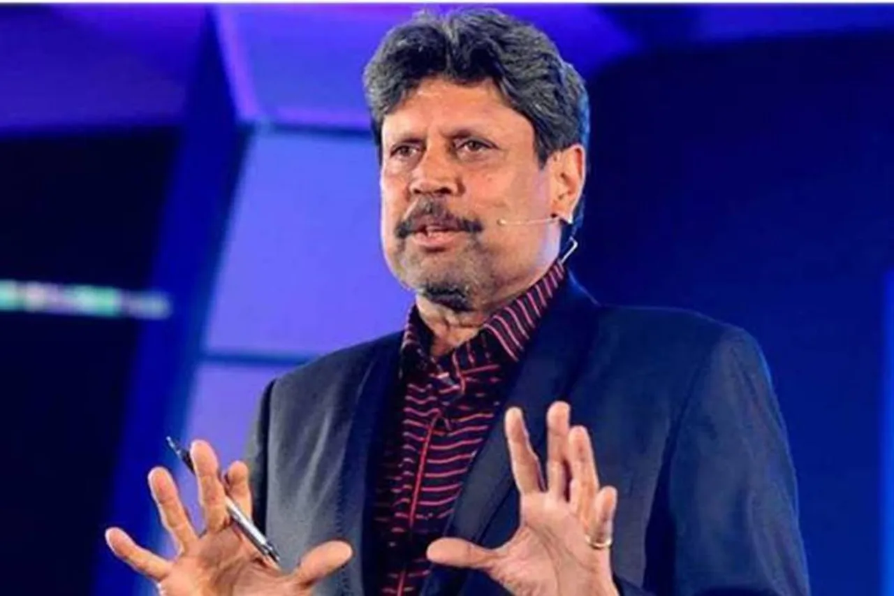 legendary cricketer kapil dev admitted in hospital after heart attck
