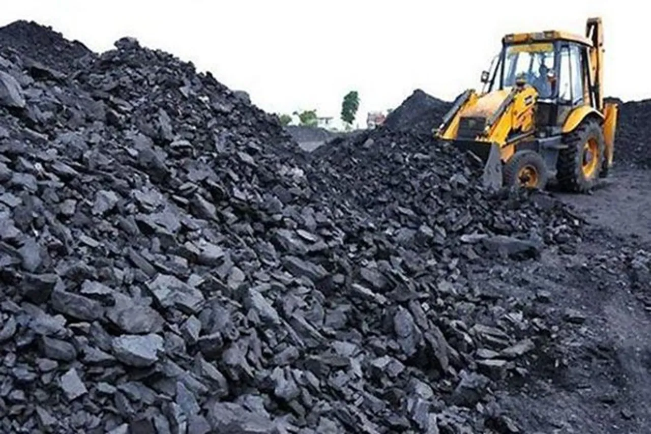 Contracting for the sixth consecutive month, Eight core industries output contracts 8.5 pc in August 2020
