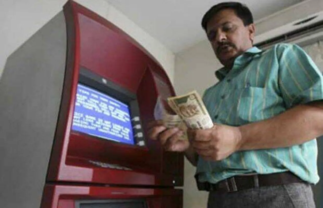 According to the RBI data, scheduled commercial banks have installed 2,13,145 ATMs (automated teller machines) up to September 2021. (File/Reuters)