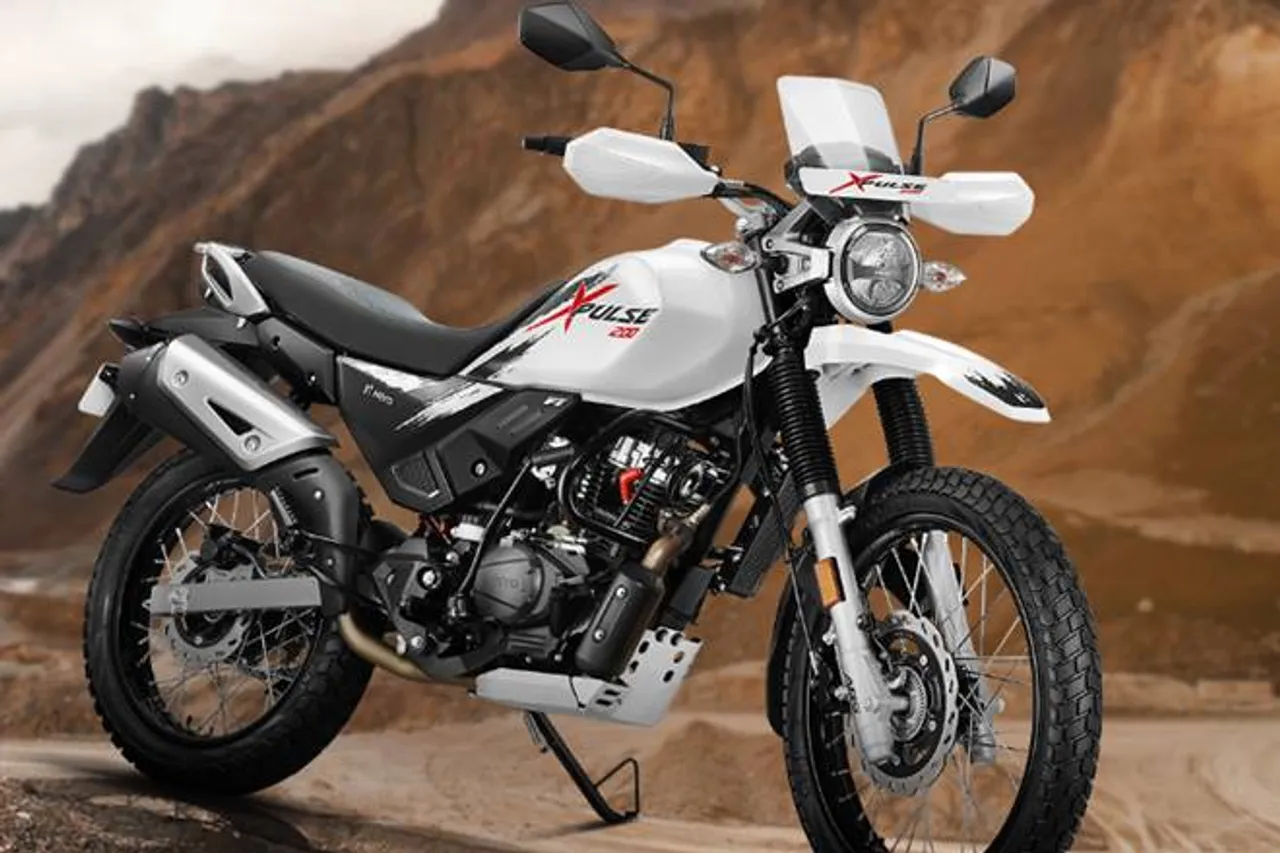 Hero XPulse 200 BS6 launched in india at a price of 1.11 lakh rupee, know engine, power and changes