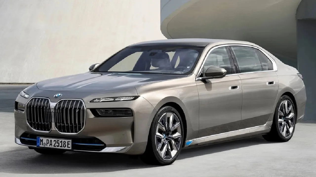 BMW-i7