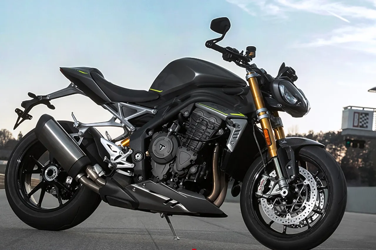 2021 Triumph Speed Triple 1200 RS launched, 2021 Triumph Speed Triple 1200 RS price, 2021 Triumph Speed Triple 1200 RS features, 2021 Triumph Speed Triple 1200 RS power and transmission