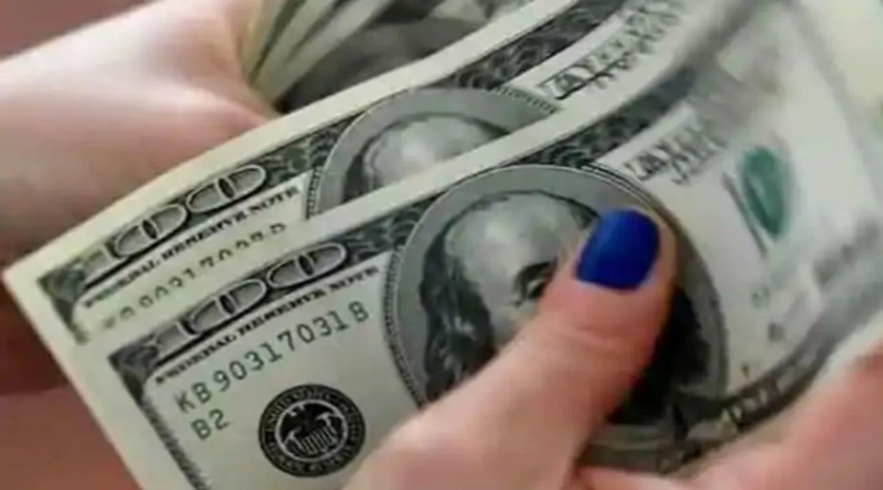 FPIs continue sell-off; withdraw Rs 41,000 cr in March on Fed rate hike anticipation