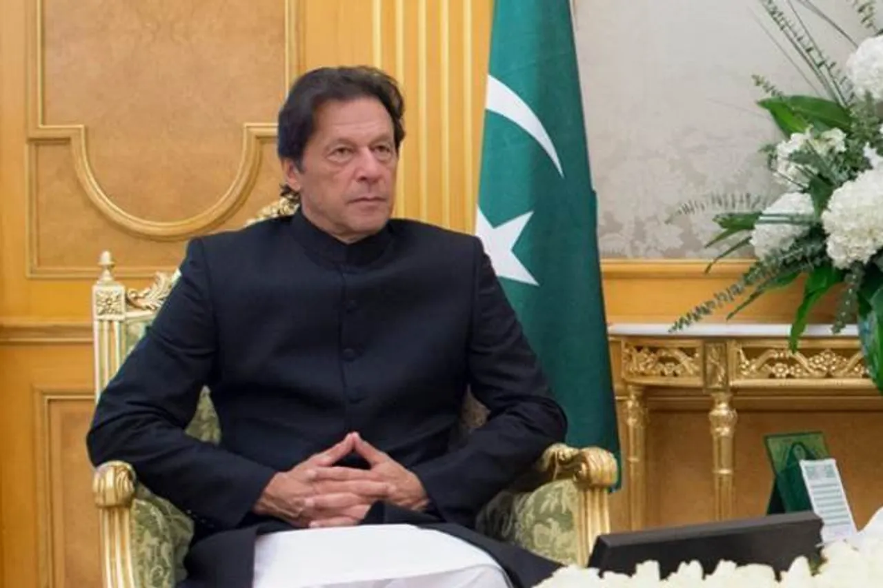 Kashmir, Pakistan stock market, कश्मीर पर इमरान खान की नई चाल, article 370, pakistan share market to stop trading, stock market, Pak PM Imran Khan