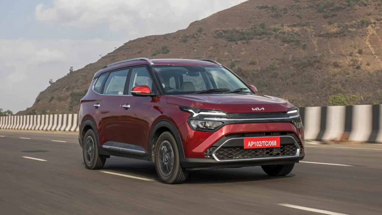 Kia Carens Three-Row MPV Launched, Prices Begin From ₹ 8.99 Lakh