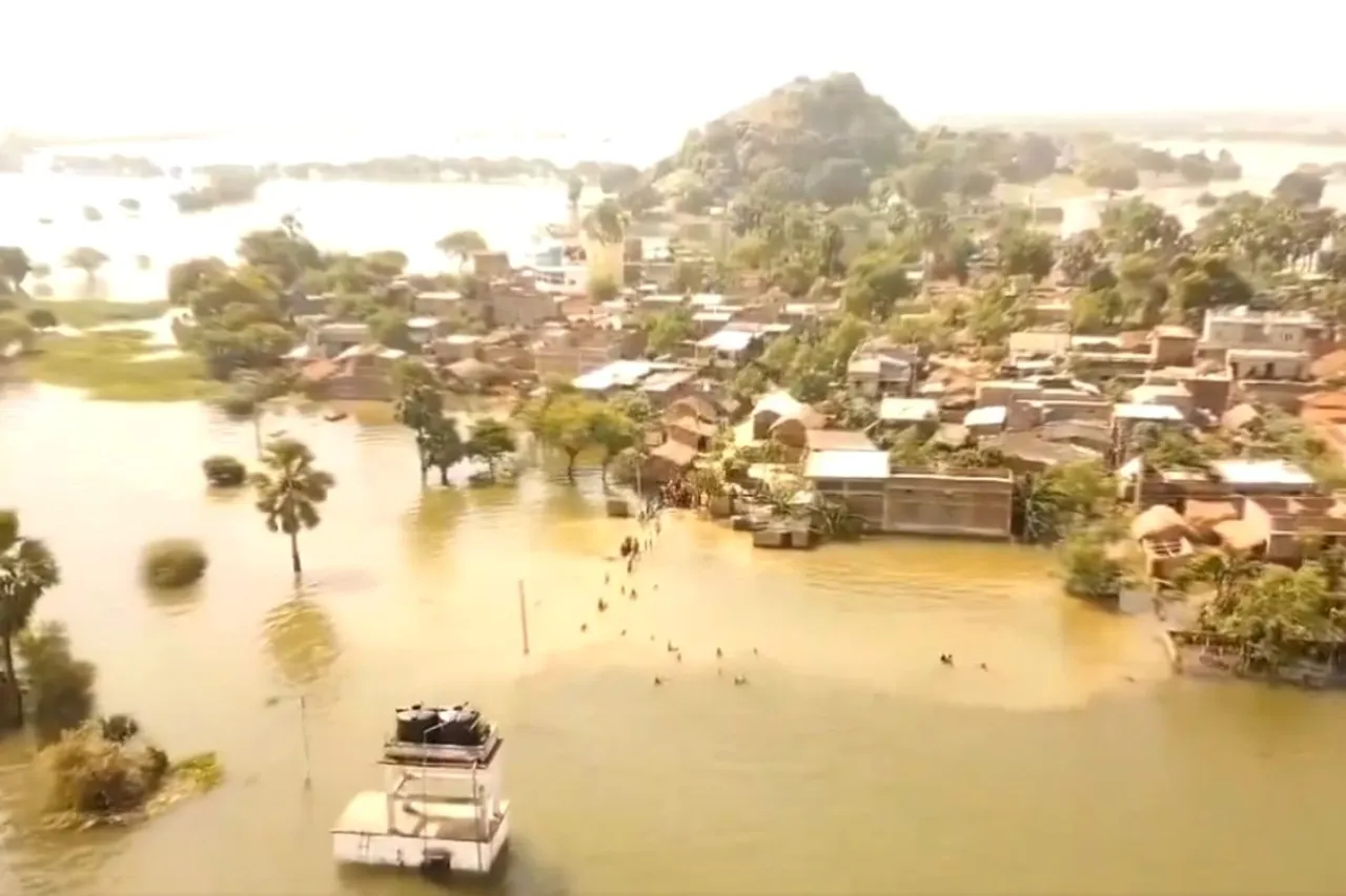 13 districts in Bihar facing floods after heavy rainfall in Nepal